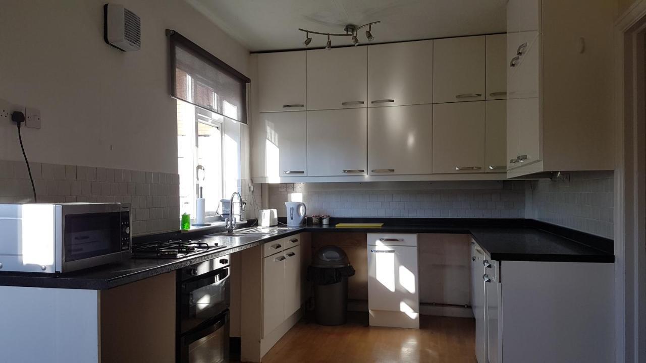 Private Rooms Just 19 Minutes From Central London Northfleet Luaran gambar