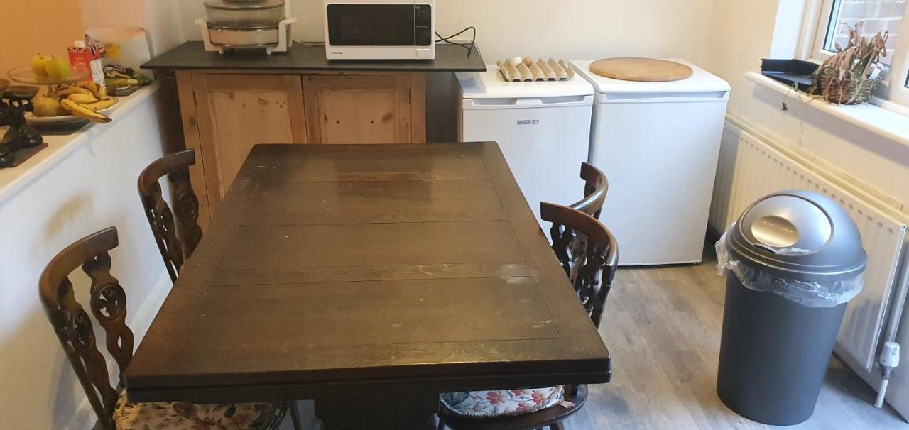 Private Rooms Just 19 Minutes From Central London Northfleet Luaran gambar