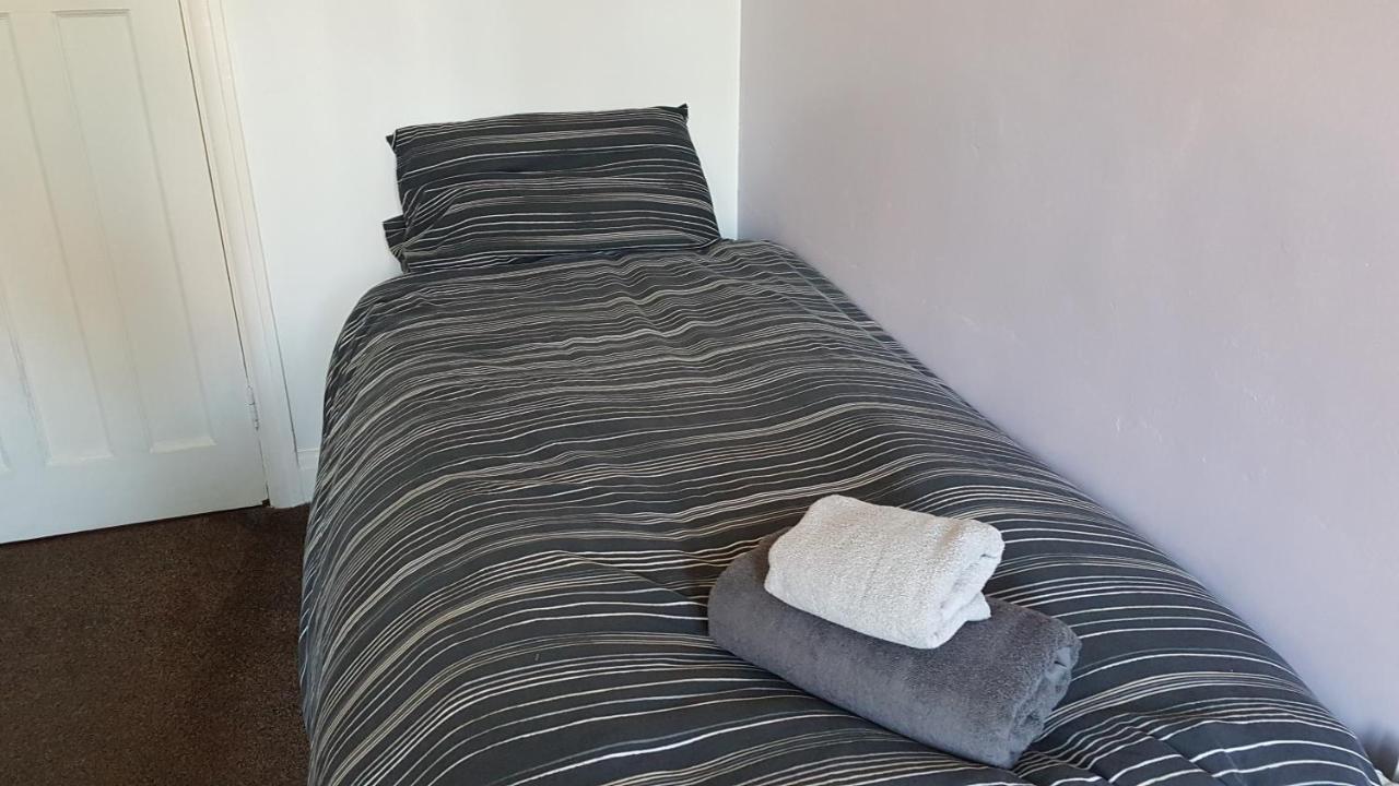 Private Rooms Just 19 Minutes From Central London Northfleet Luaran gambar